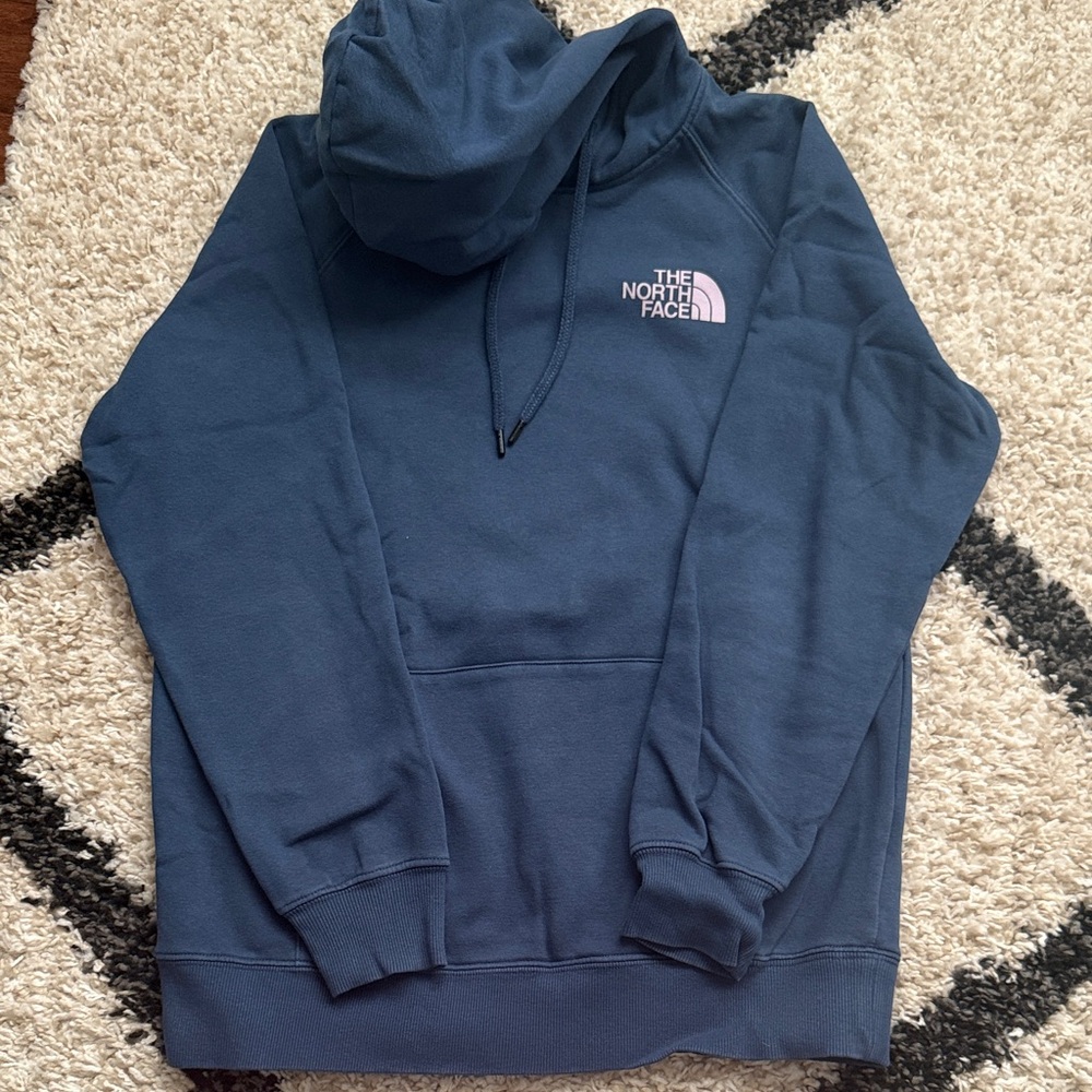 The North Face women’s Dark Blue Hoodie